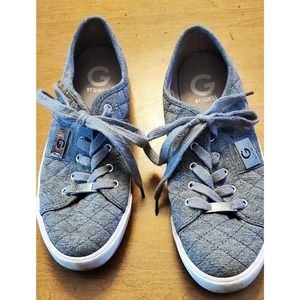 G By Guess Women's Shoes 9.5M Grey With White Soles